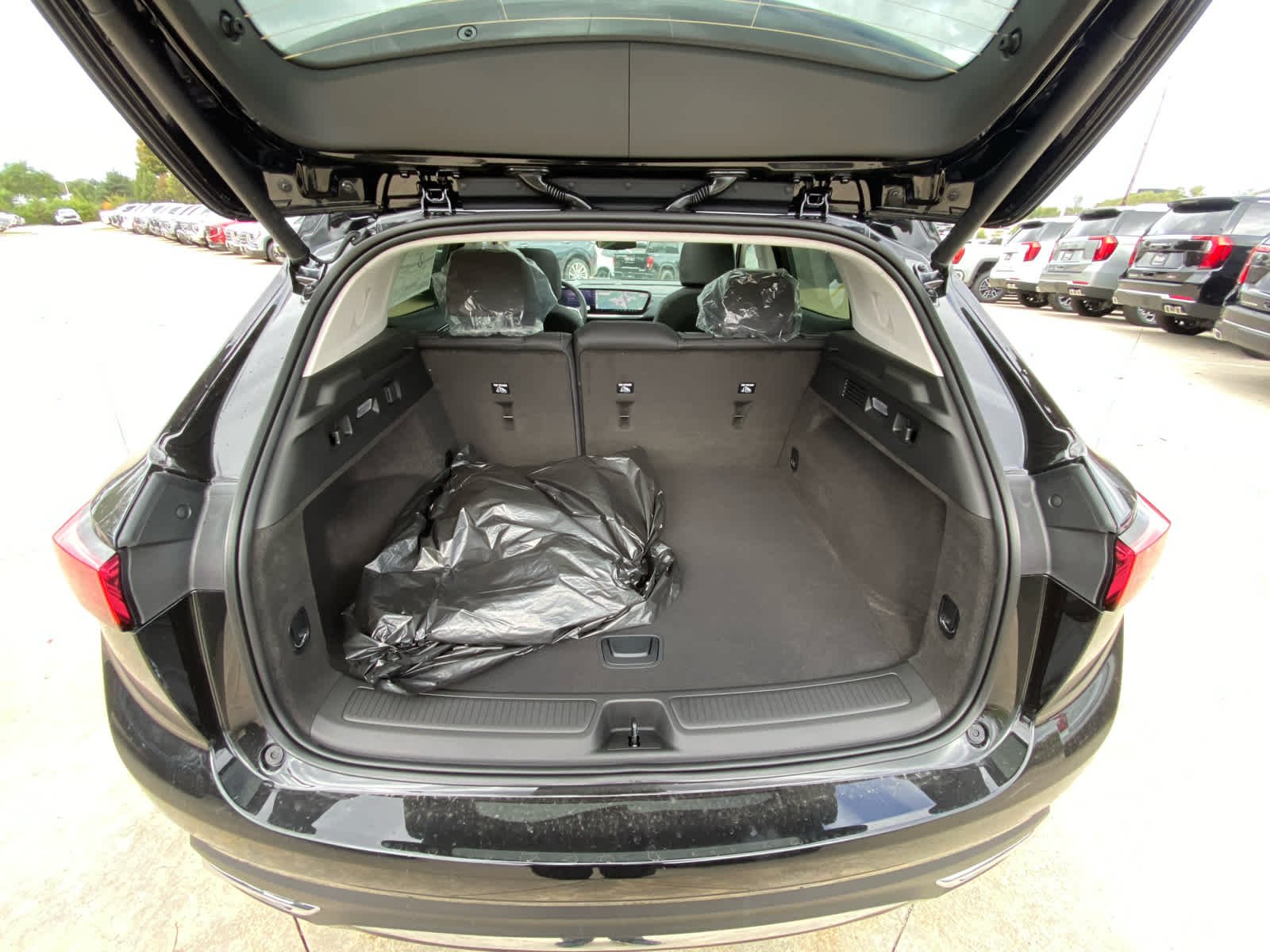 2026 Buick Envision Preferred - Photo 25