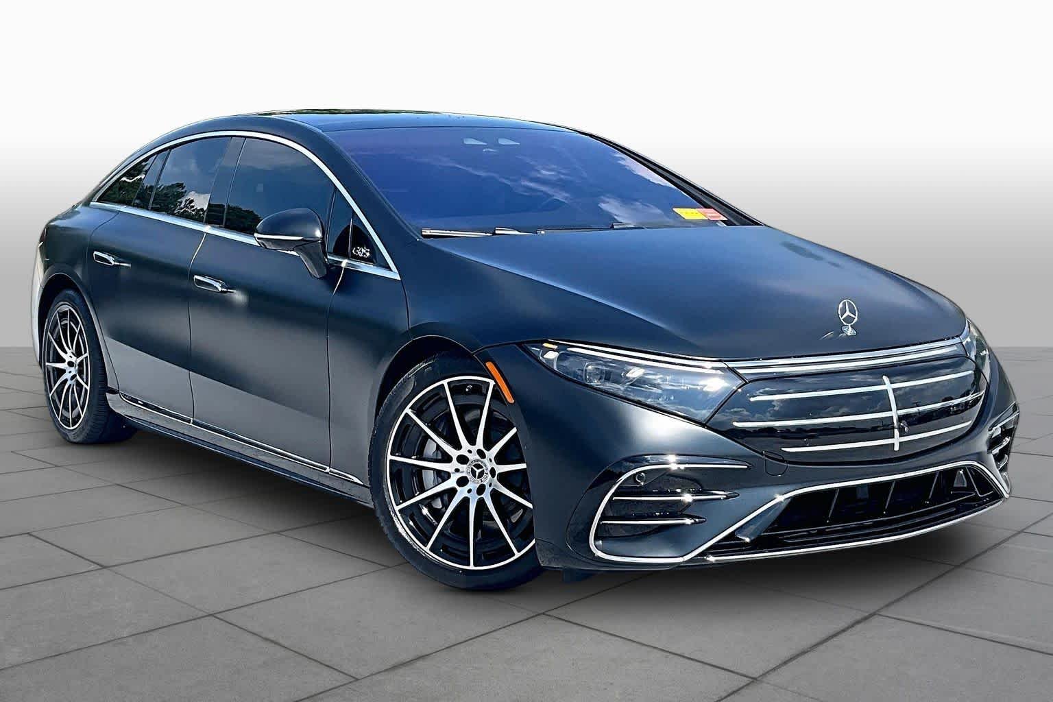 Used 2026 MANUFAKTUR Signature Night Black Magno Mercedes-Benz EQS 580 image 2