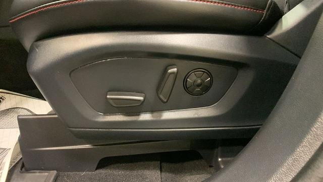 Certified Used 2025 Black Metallic Ford ST-Line image 86