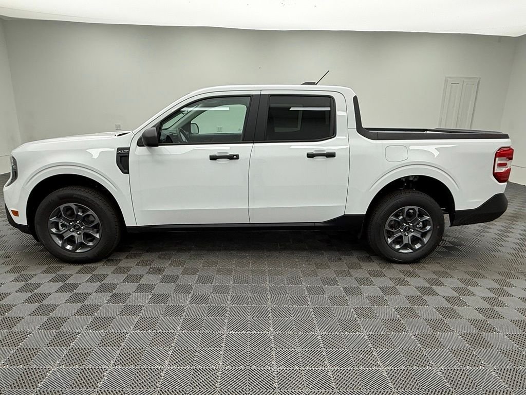 New 2026 White Ford XLT image 13