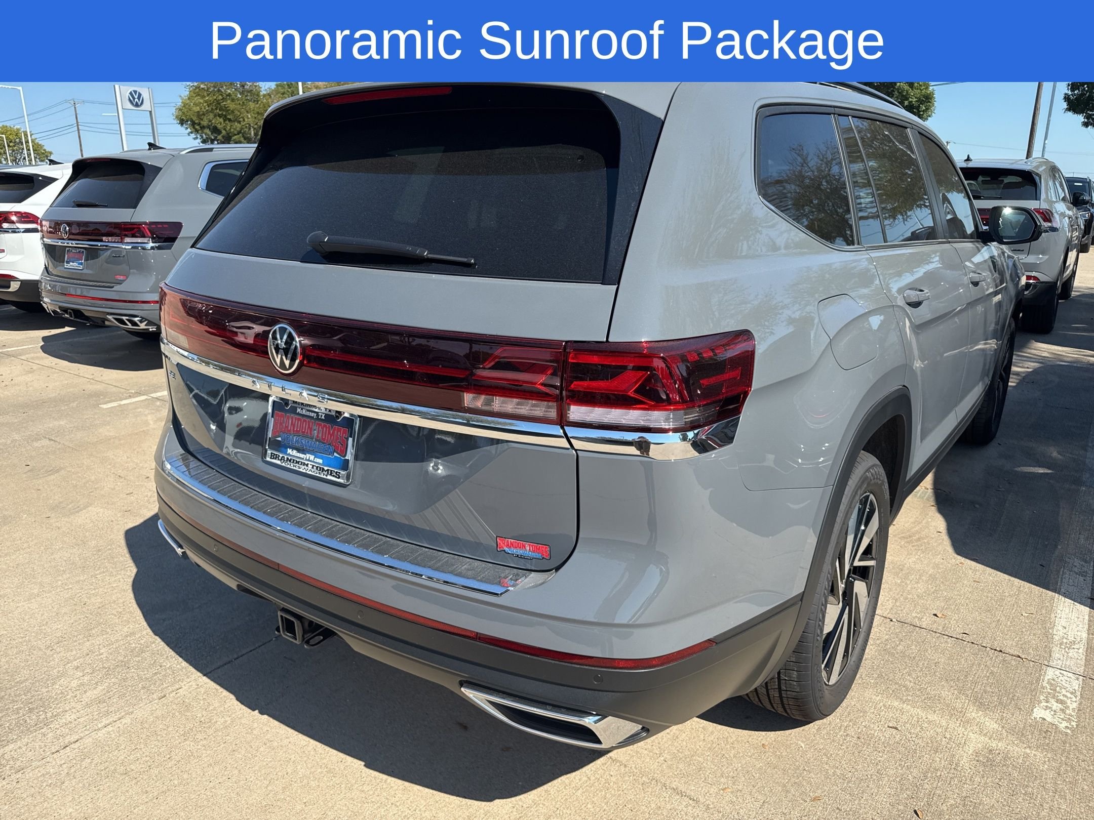 Used 2026 Gray Volkswagen 2.0T SE w/Technology image 3
