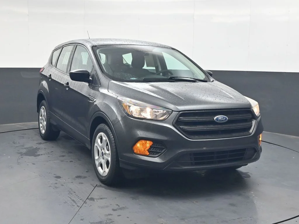 Used 2019 Gray Ford S image 2