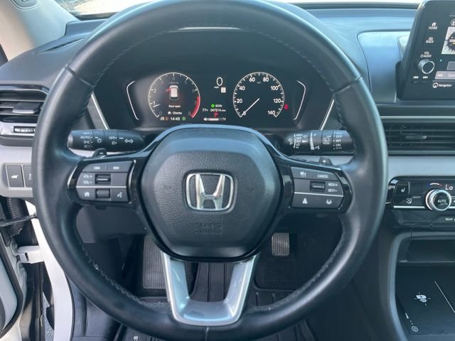 Used 2025  Honda  image 19