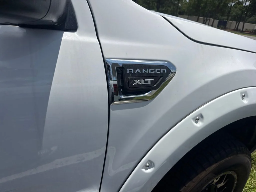 Used 2019 White Ford XLT image 6