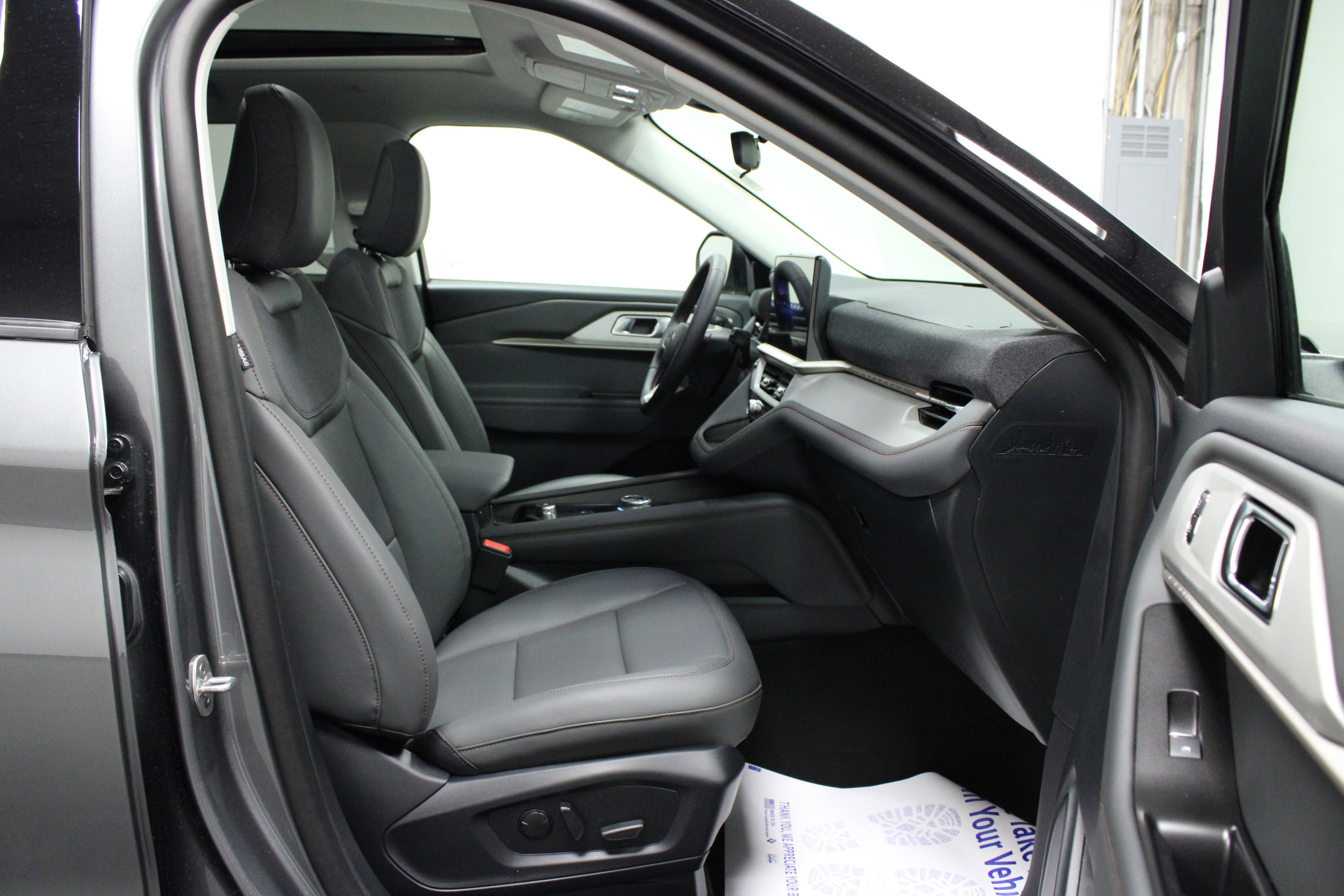 New 2026 Carbonized Gray Metallic Ford Active image 17