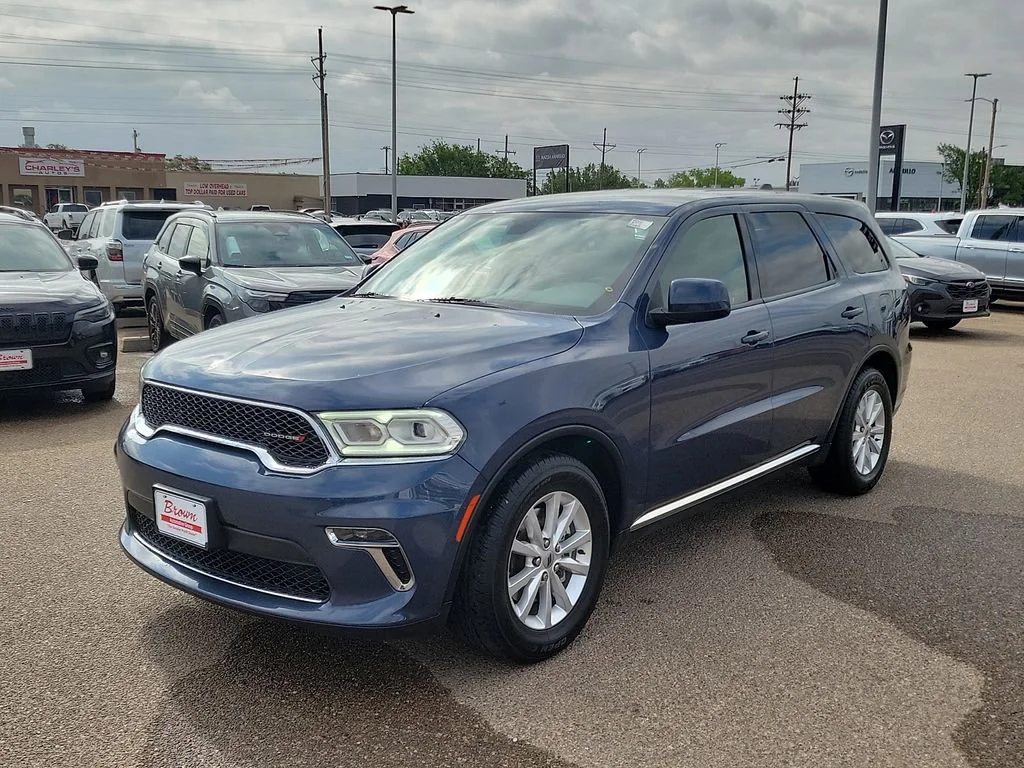 Used 2021  Dodge SXT image 5
