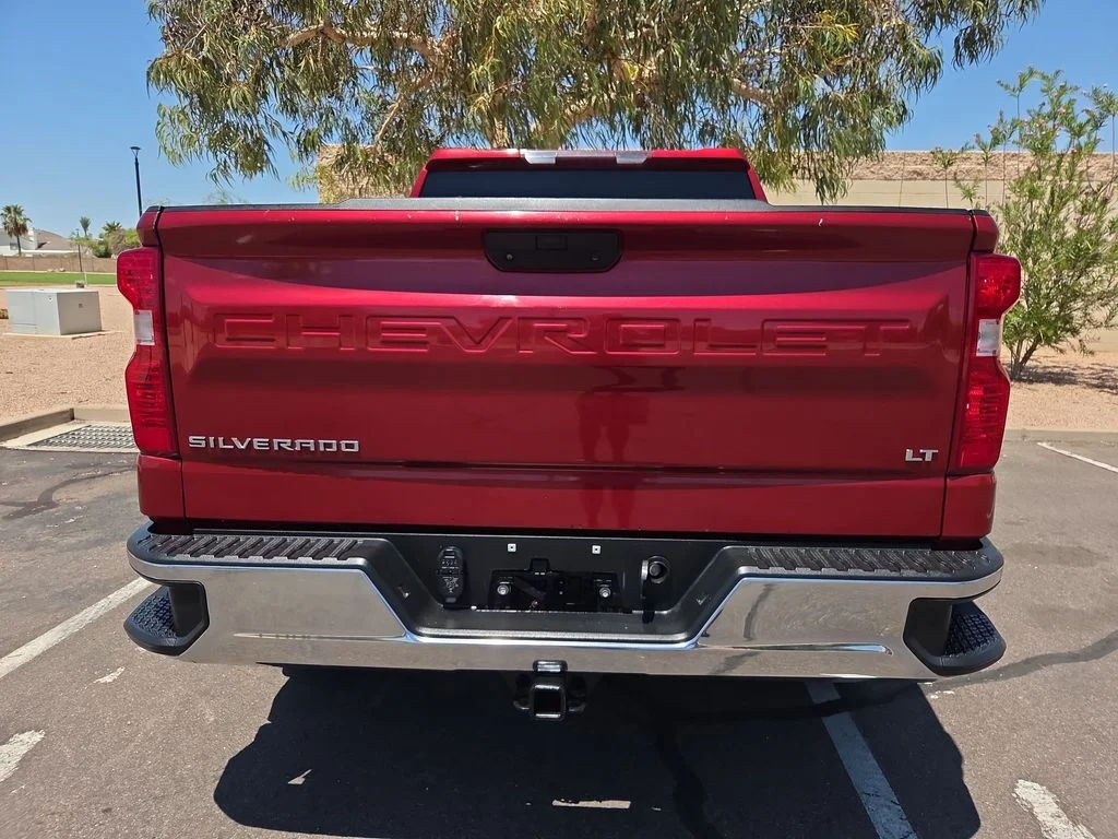 Used 2020 Red Chevrolet LT image 27