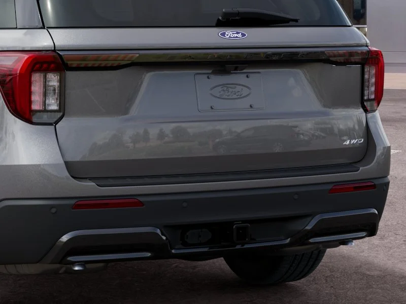 New 2027 Carbonized Gray Metallic Ford ST-Line image 46