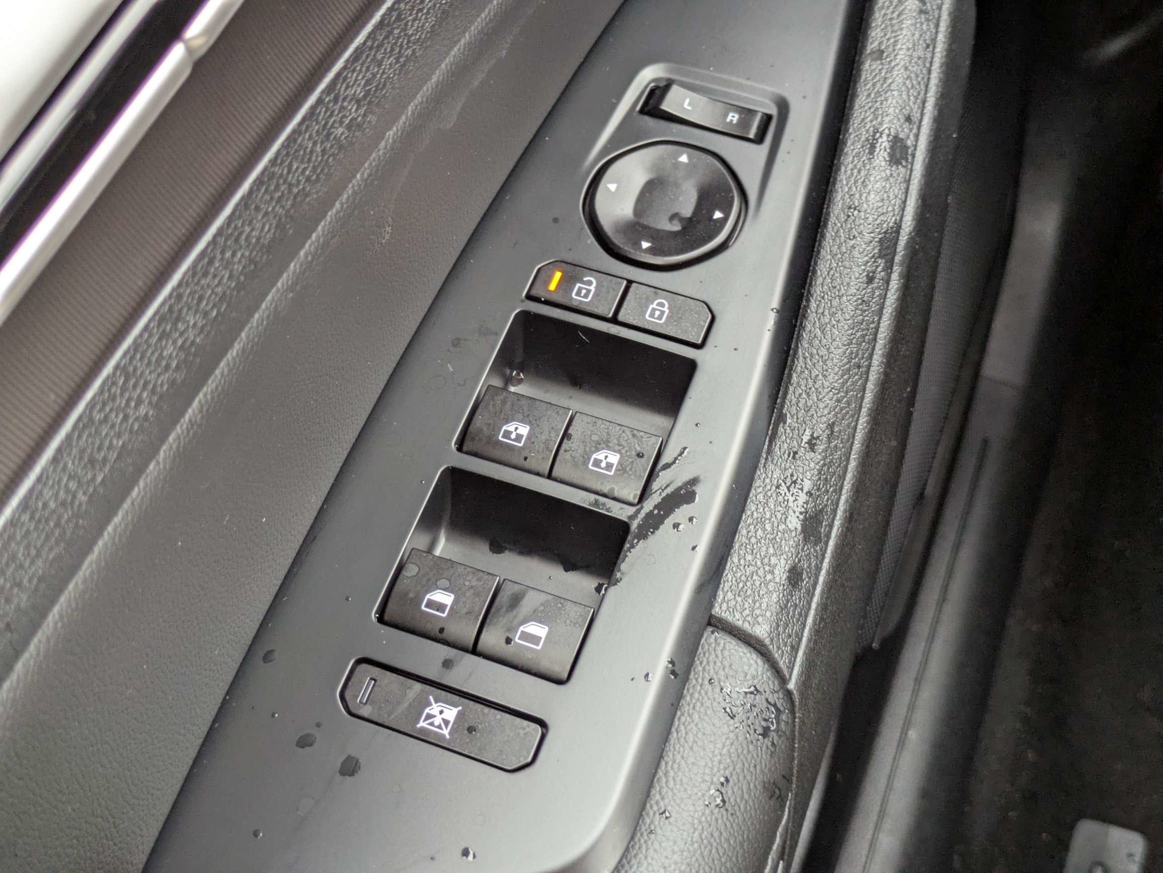 Used 2026 Panthera Metal Gray Kia EX image 23