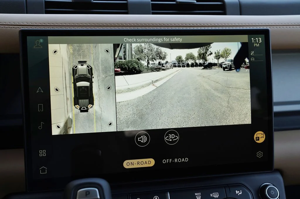 New 2026 Santorini Black Land Rover X image 27