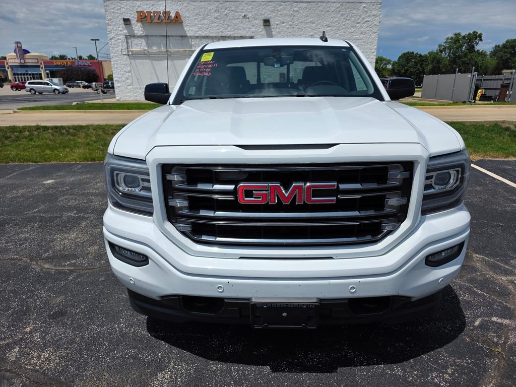 2017 GMC Sierra 4WD Crew Cab Short Box SLT's photo
