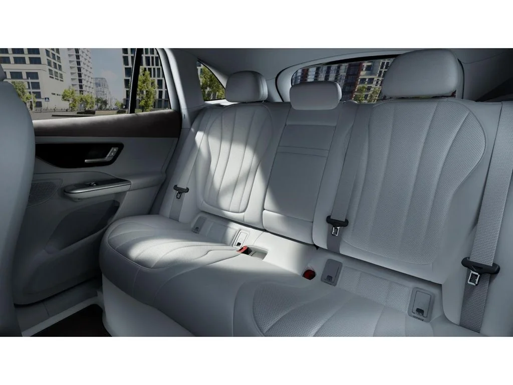 New 2027 Black Mercedes-Benz 320+ SUV image 5