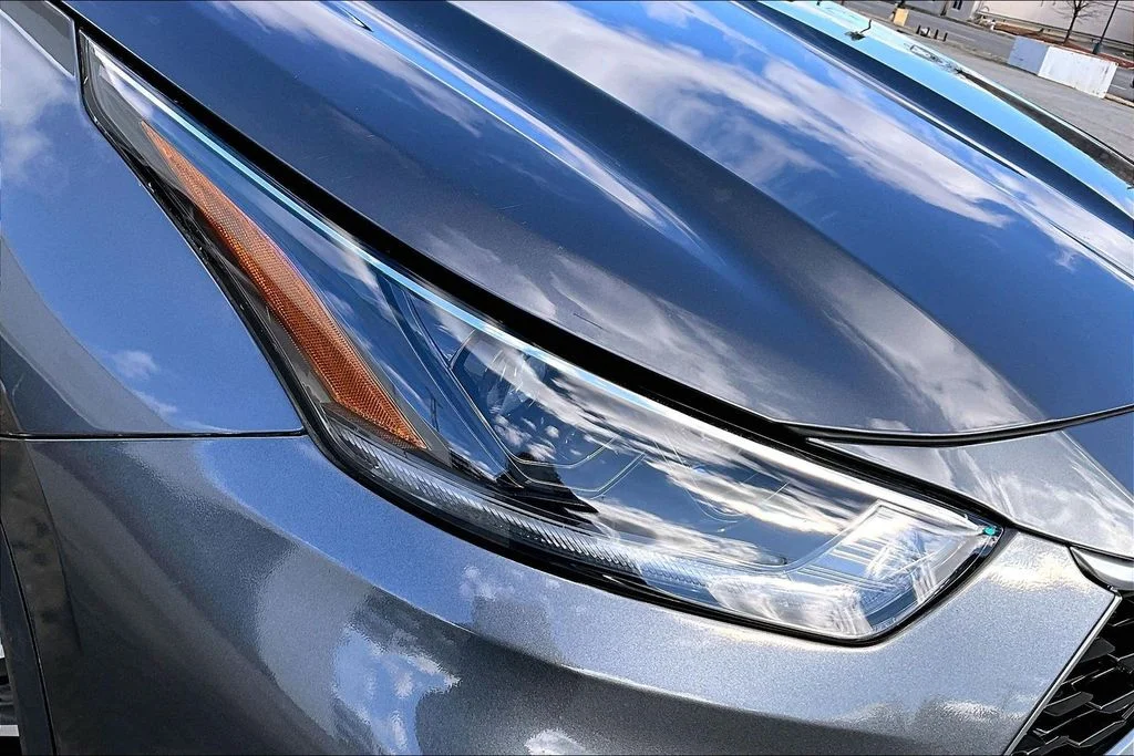 2021 Toyota Highlander XLE - Photo 32
