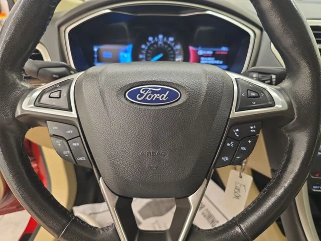Used 2013 Ruby Red Metallic Ford SE image 29