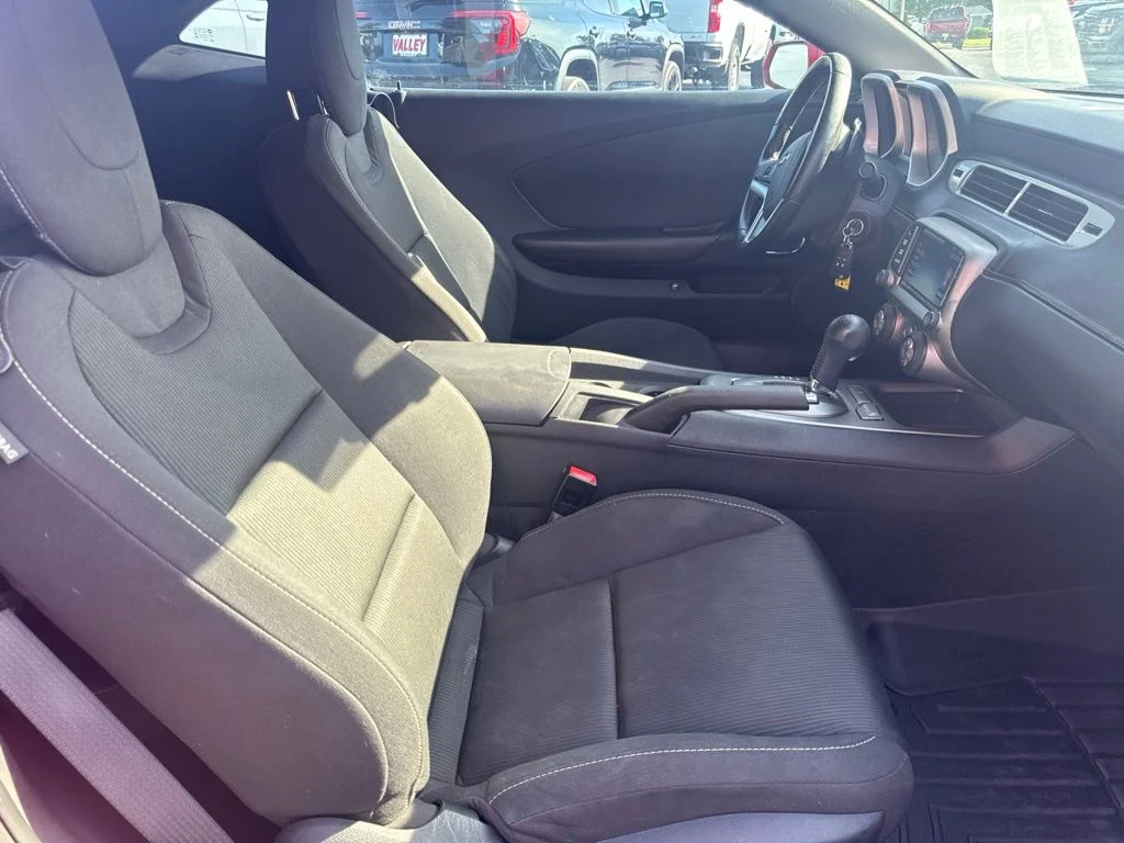 Used 2013 Red Chevrolet 1LT image 25