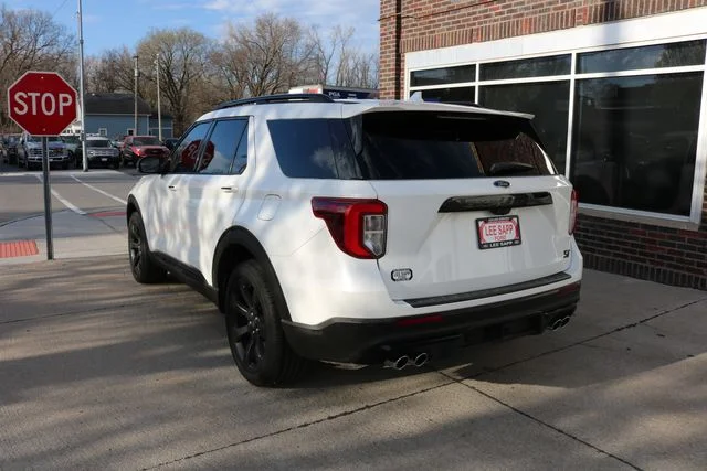Used 2020 White Ford ST image 4