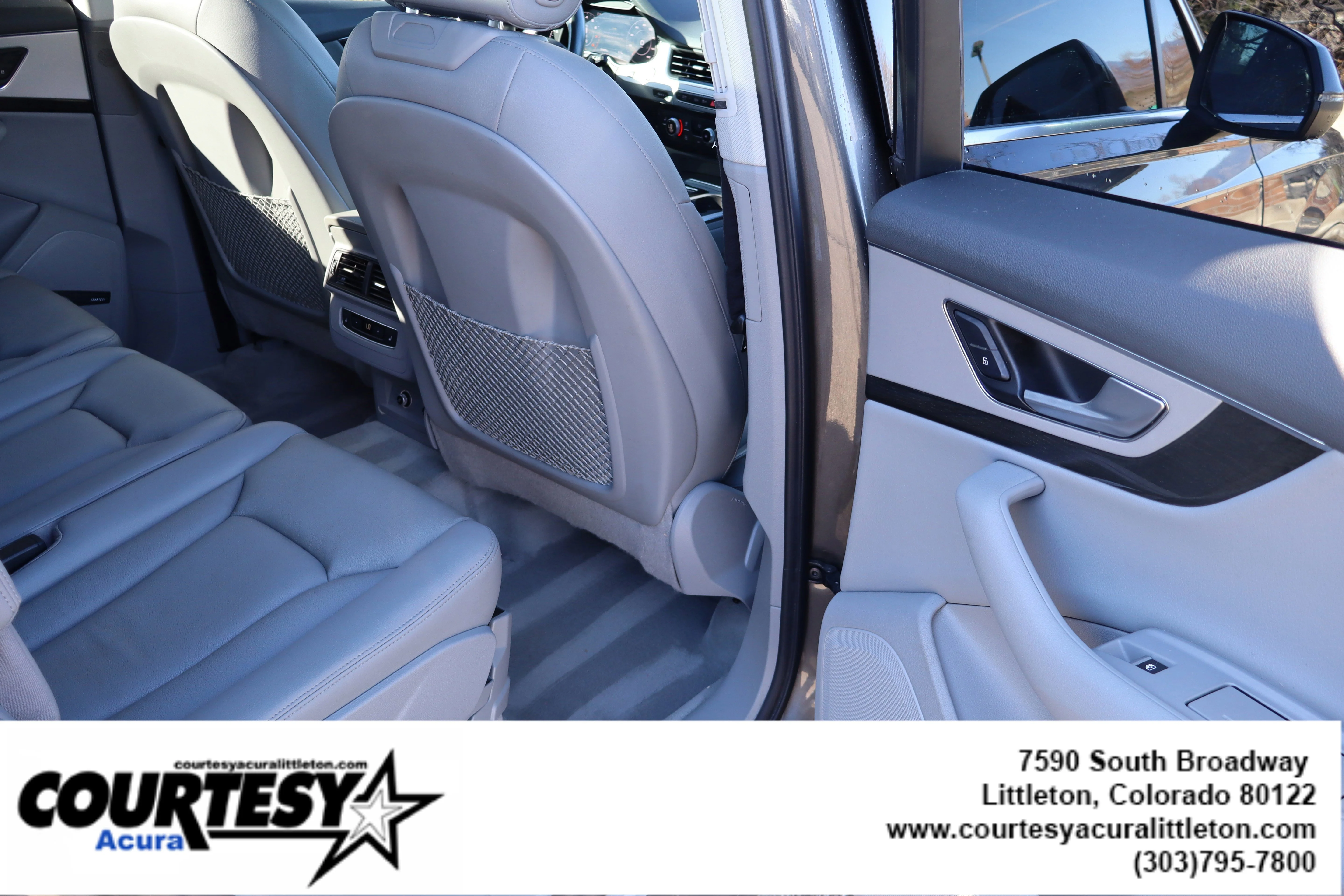 Used 2019 Gray Audi  image 32