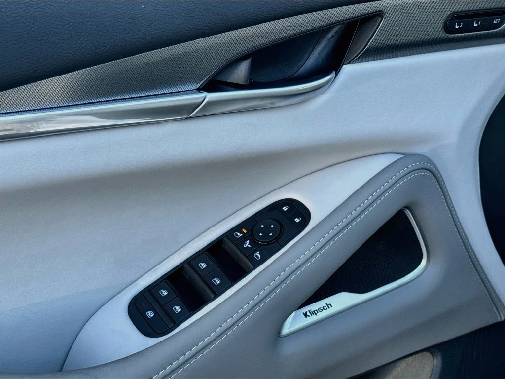 New 2027 White INFINITI LUXE image 18