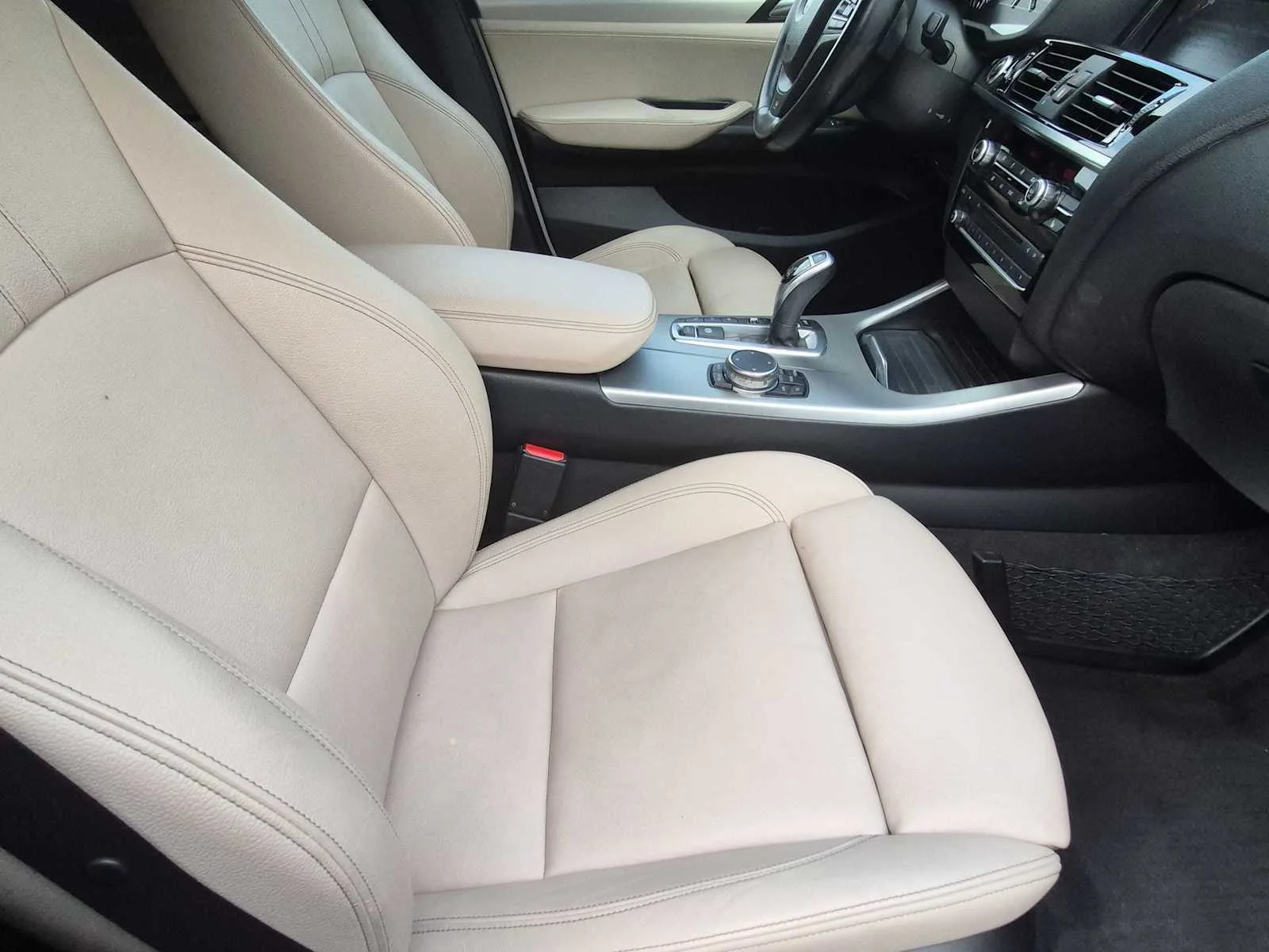 Used 2016 Alpine White BMW xDrive28i image 23