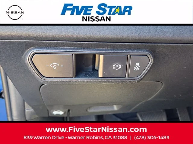 Used 2025 Blue Kia LXS image 29