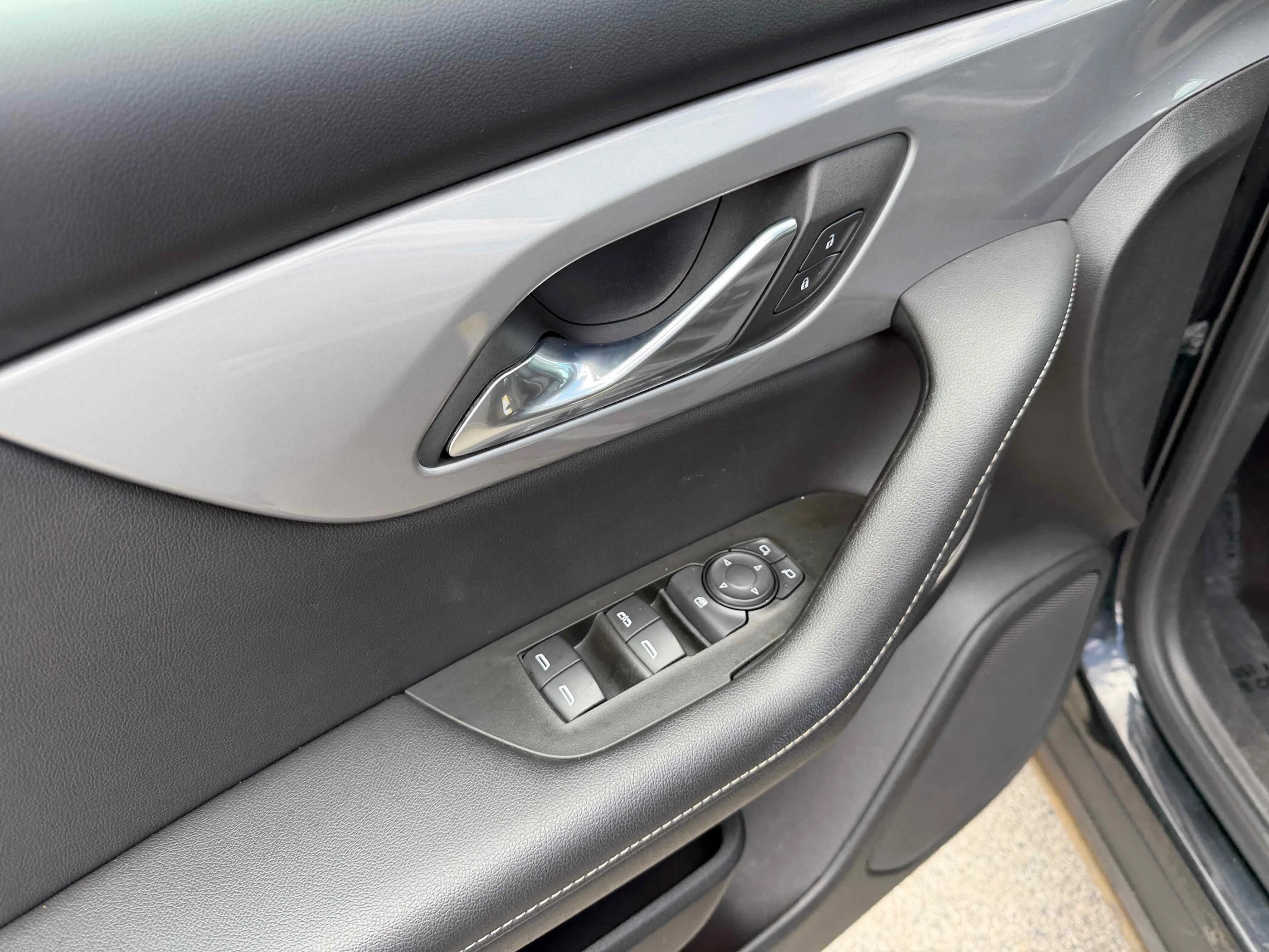 Used 2024 Black Chevrolet LT image 16