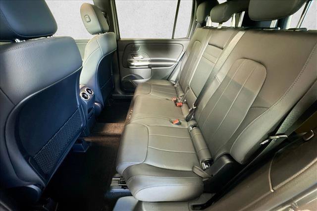 New 2026 Mountain Grey Metallic Mercedes-Benz GLB 250 image 53