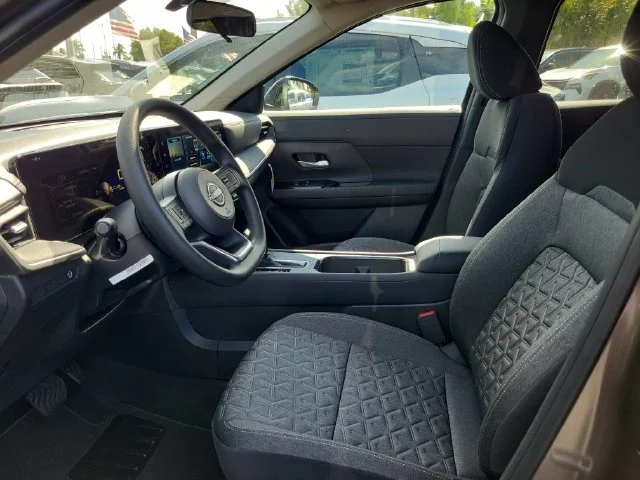 New 2027 Canyon Bronze Metallic Nissan SV image 12