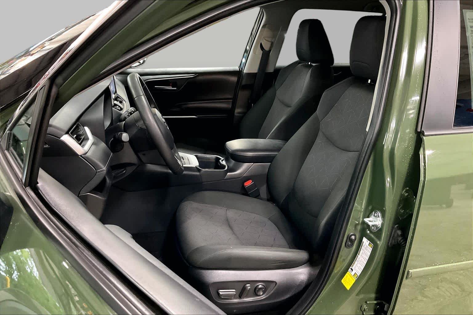 Used 2025 Army Green/Midnight Black Metallic Toyota Hybrid Woodland image 8