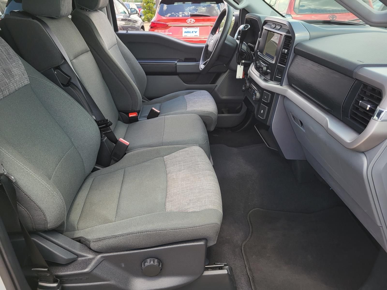 2023 Ford F-150 XLT - Photo 10