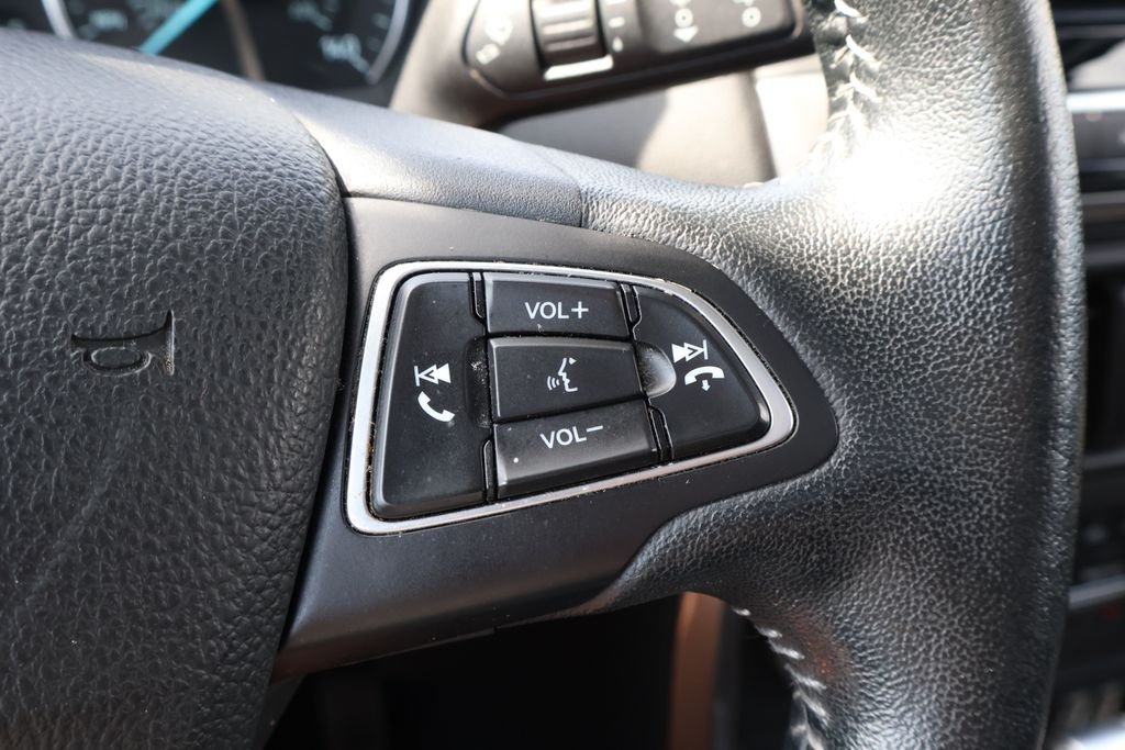 Used 2022 Silver Ford SES image 22