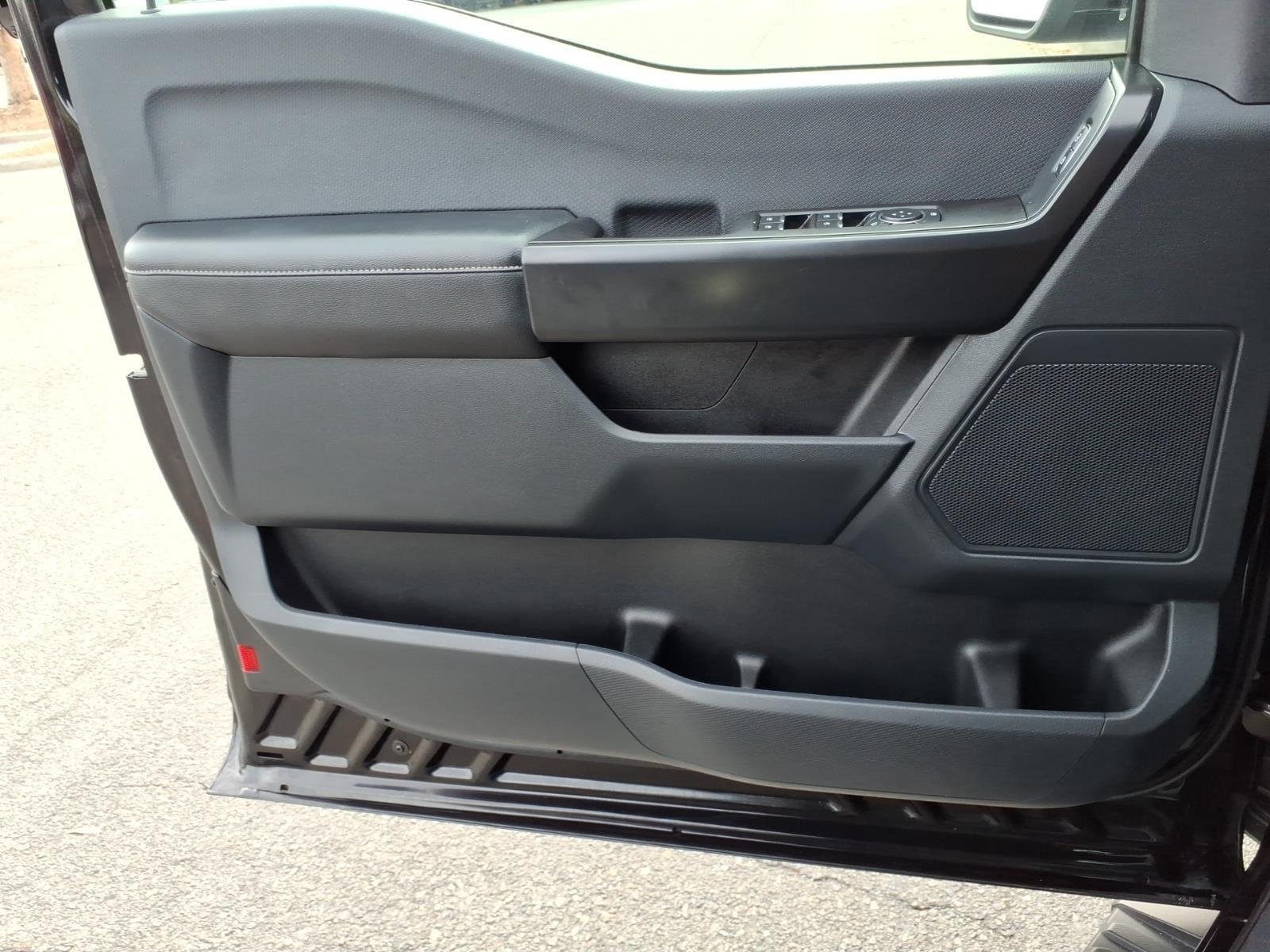 Used 2021 Agate Black Metallic Ford XL image 28