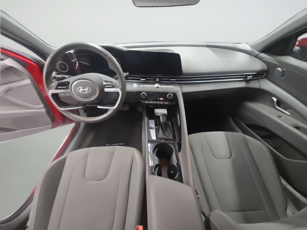 Used 2025 Red Hyundai SEL Convenience image 28