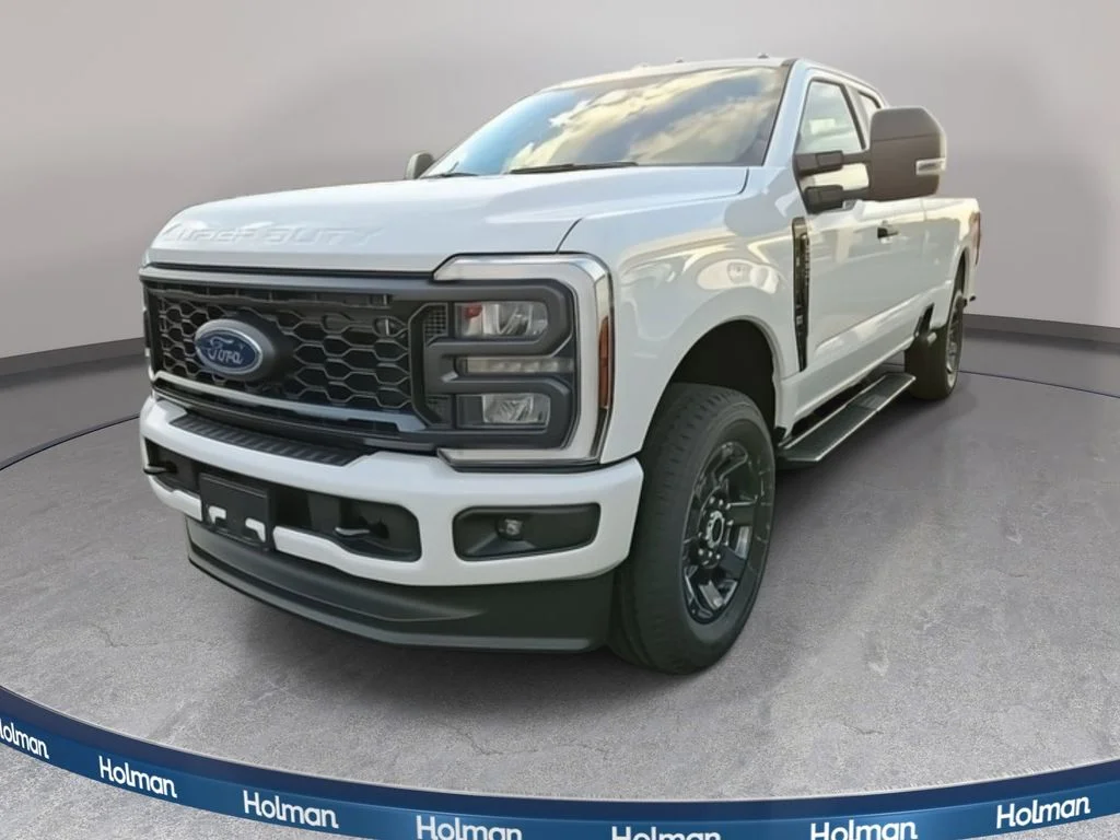 2026 Ford F-250 XL 4x4 SuperCab 8' Box's photo