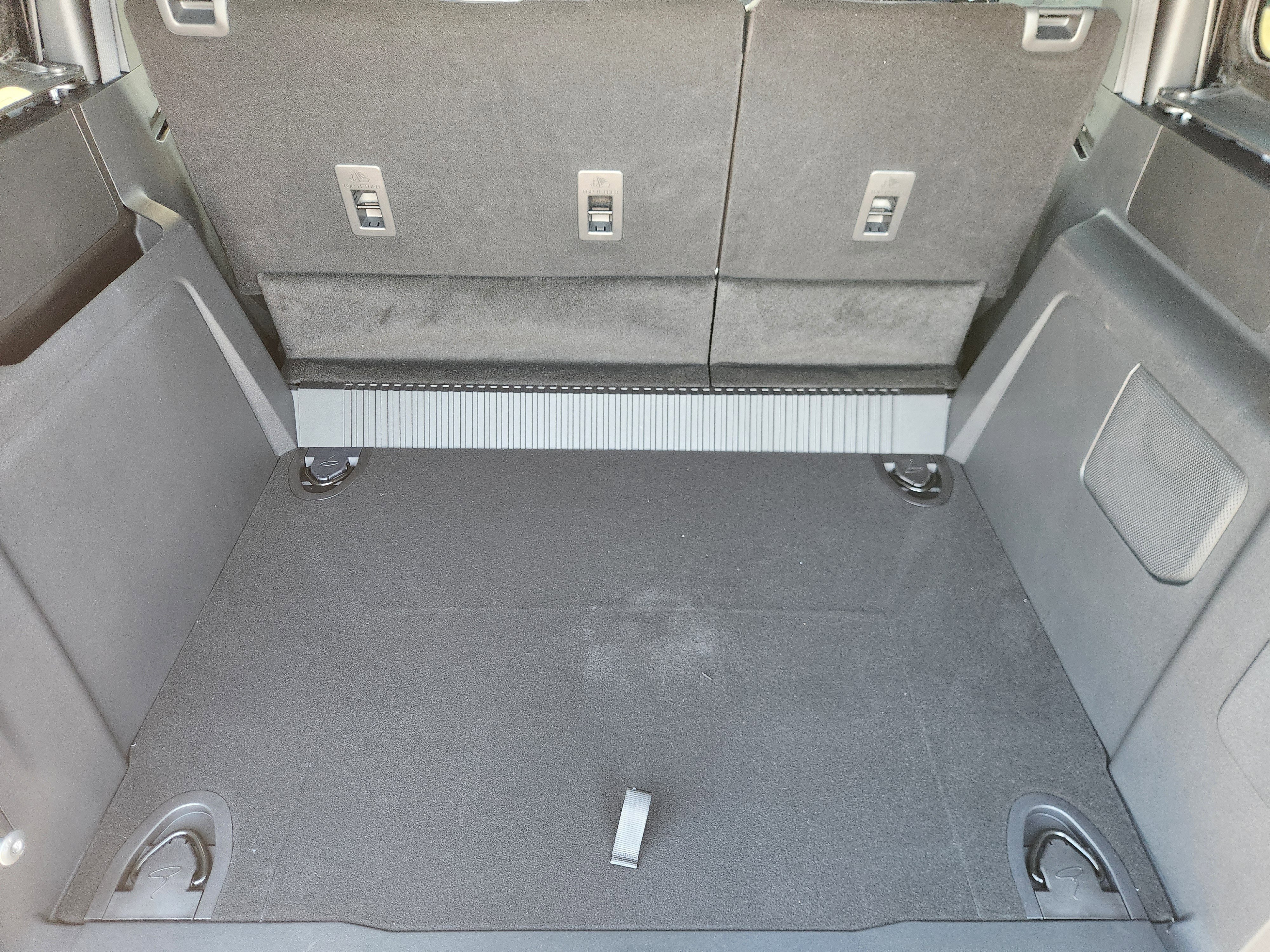 New 2025 Carbonized Gray Metallic Ford Big Bend image 21