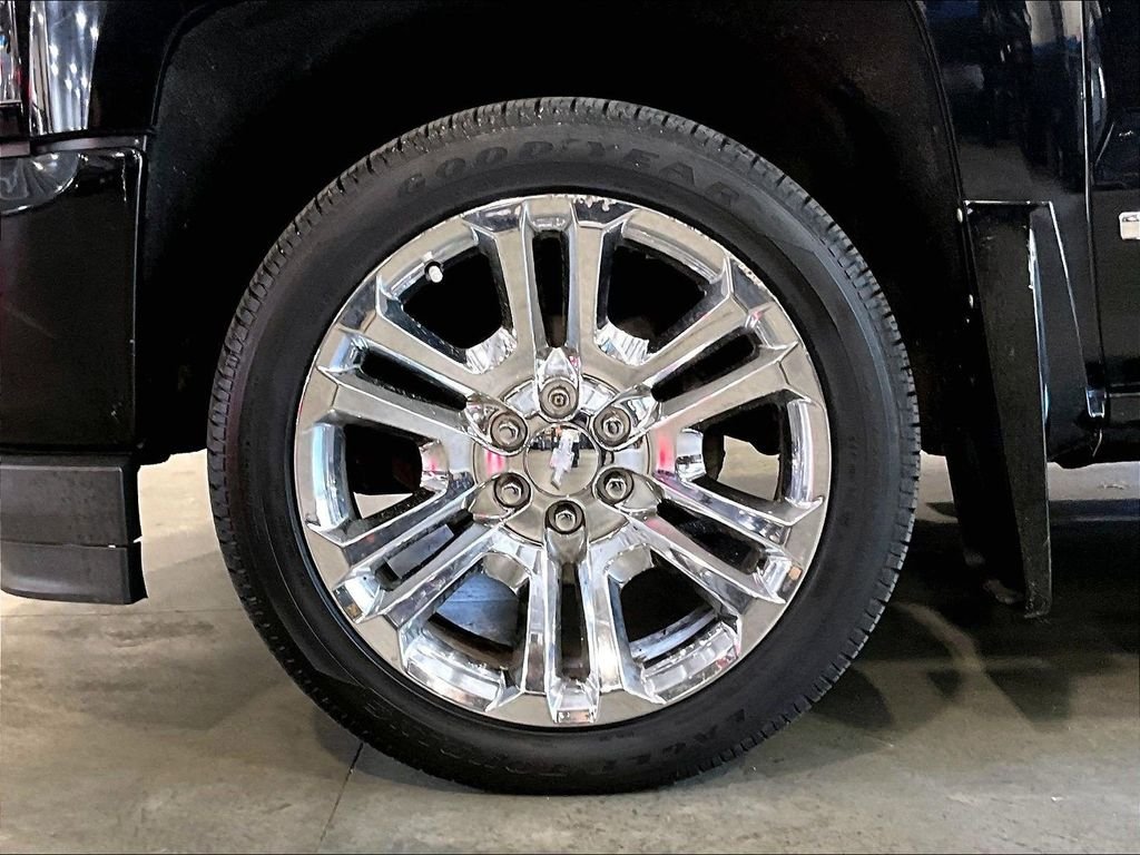 Used 2016 Black Chevrolet High Country image 7