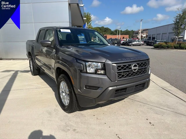 2022 Nissan Frontier SV