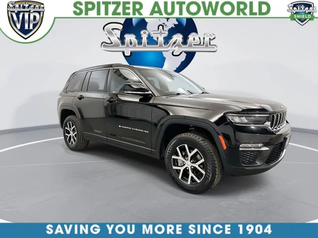 Used 2024 Black Jeep Limited image 3