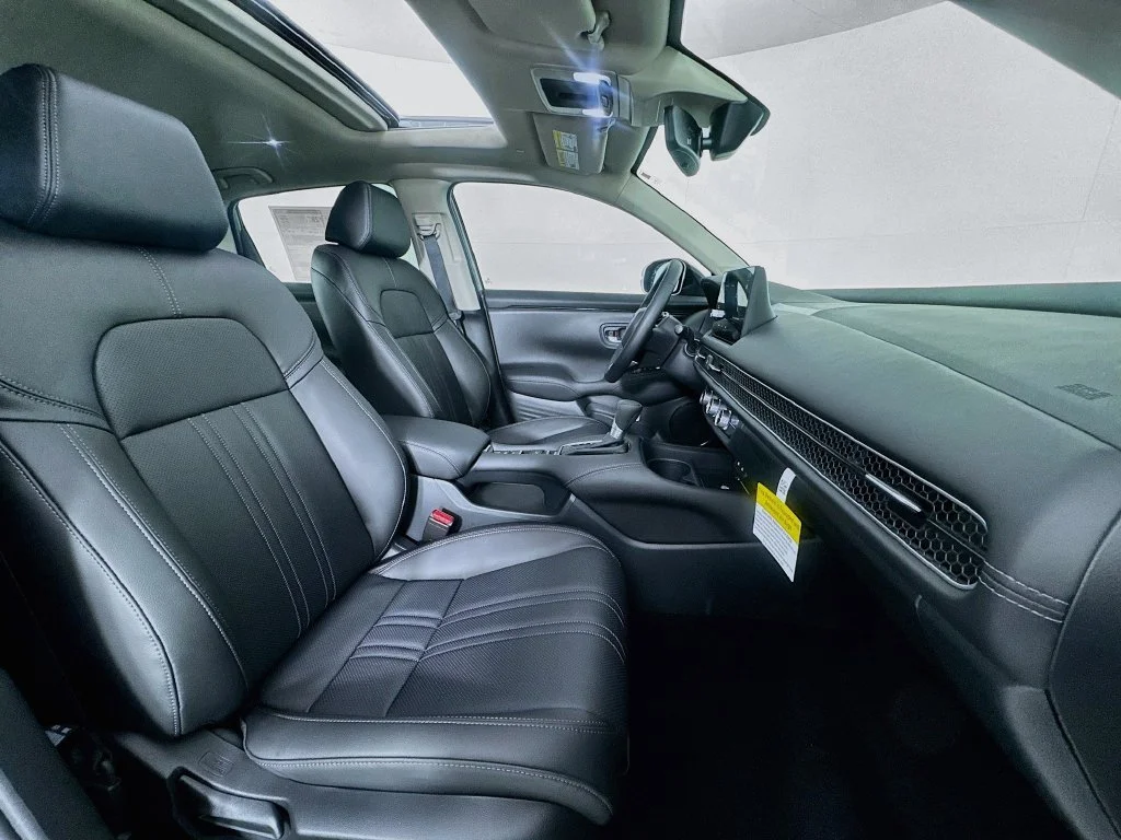New 2027 Urban Gray Pearl Honda EX-L image 37