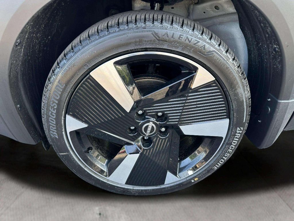 2025 Nissan Kicks SR AWD - Photo 11