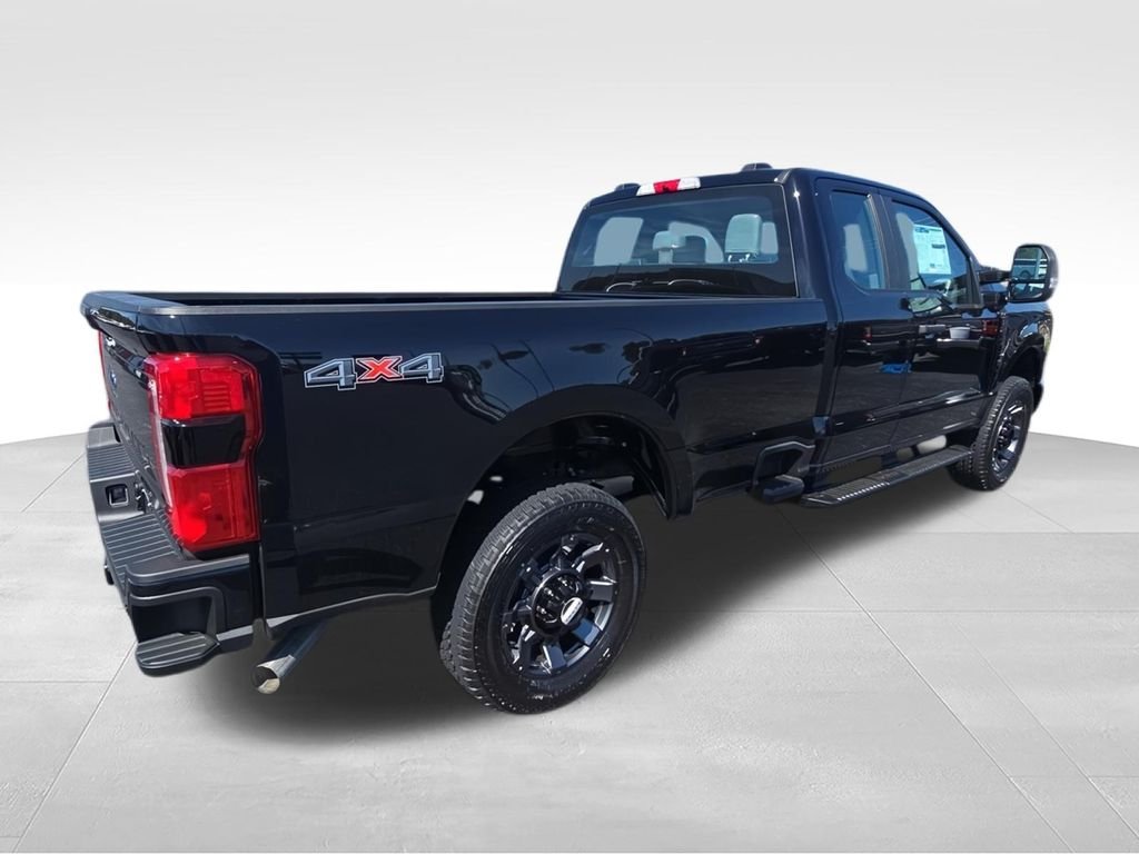 2026 Ford F-350 Super Duty XL - Photo 8