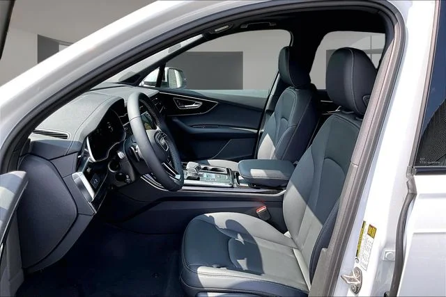 New 2026 White Audi  image 9