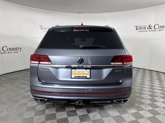Used 2021 Gray Volkswagen 3.6L V6 SEL Premium R-Line image 8