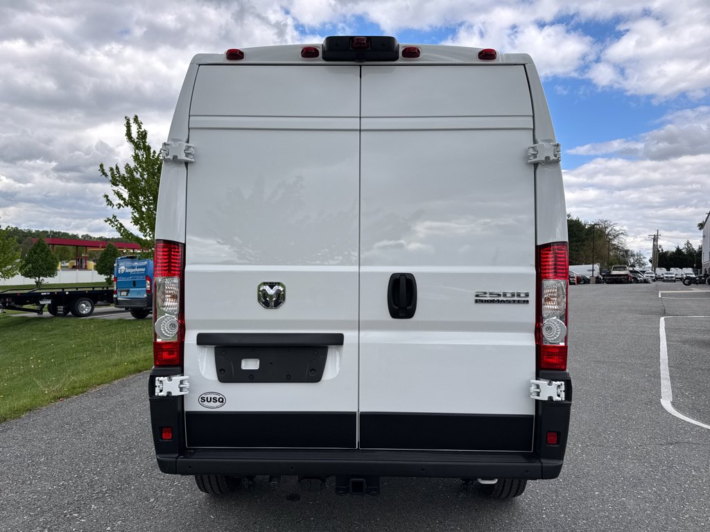 New 2026 Bright White Clear-Coat Exterior Paint RAM Tradesman image 12