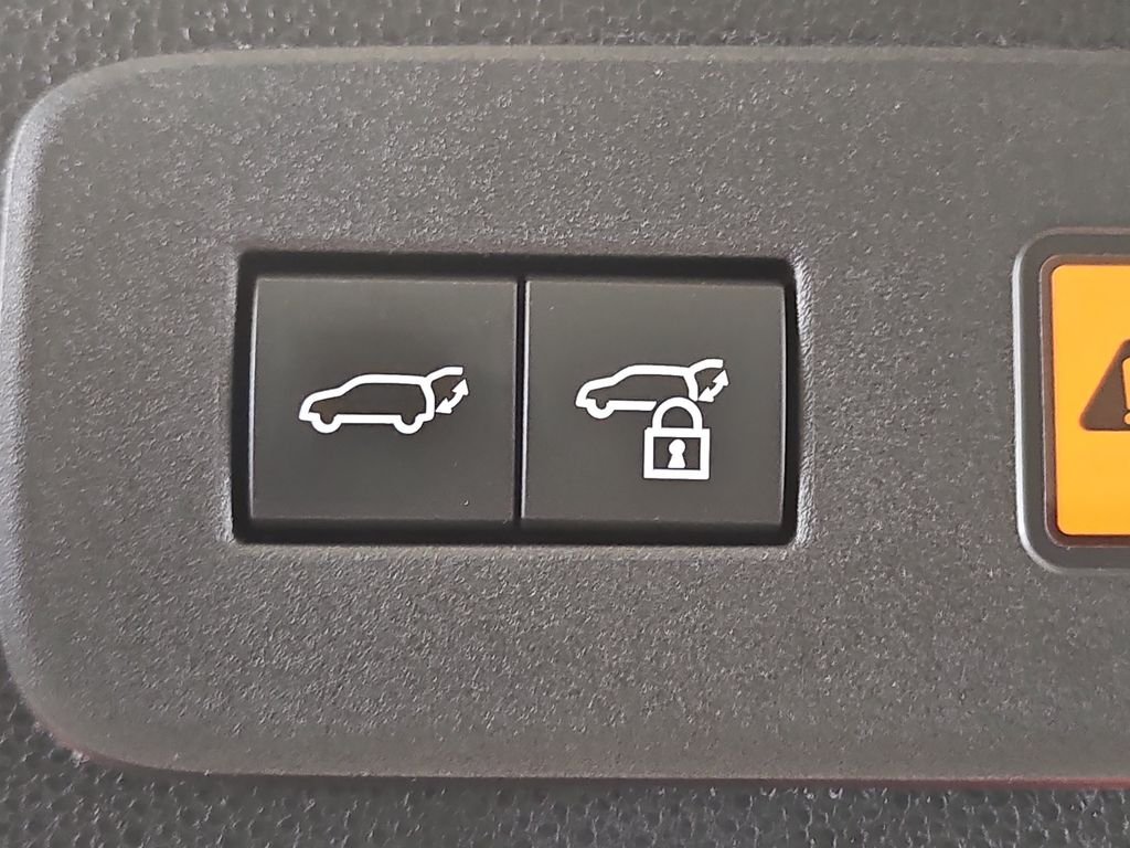 2026 Lexus GX Overtrail+ - Photo 16