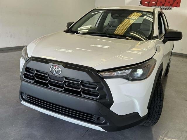 Certified Used 2026 WIND CHILL PEARL* Toyota  image 7