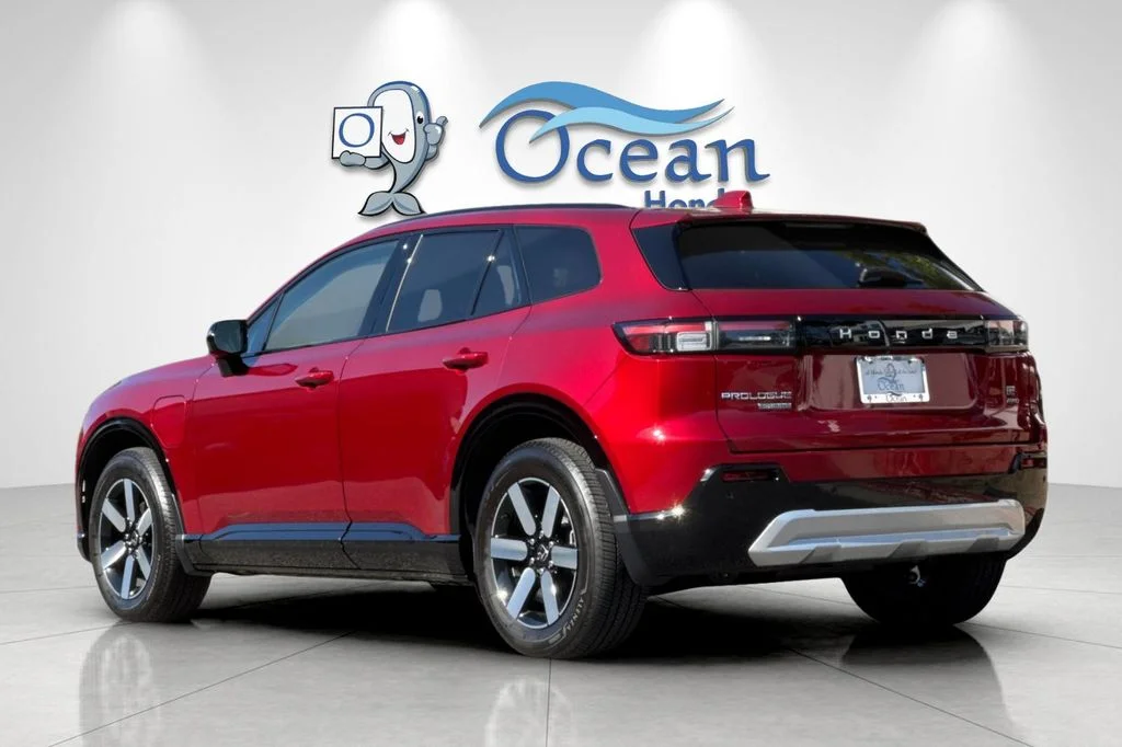Used 2024  Honda Touring image 6