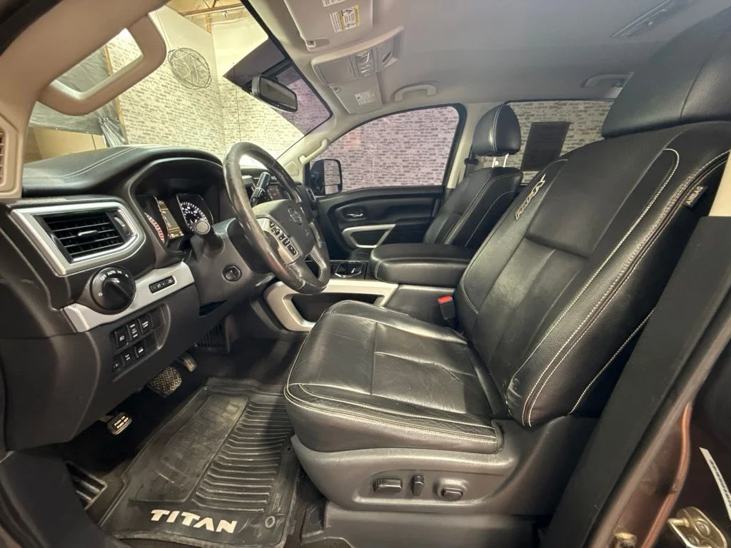 Used 2019 Gun Metallic Nissan PRO-4X image 19