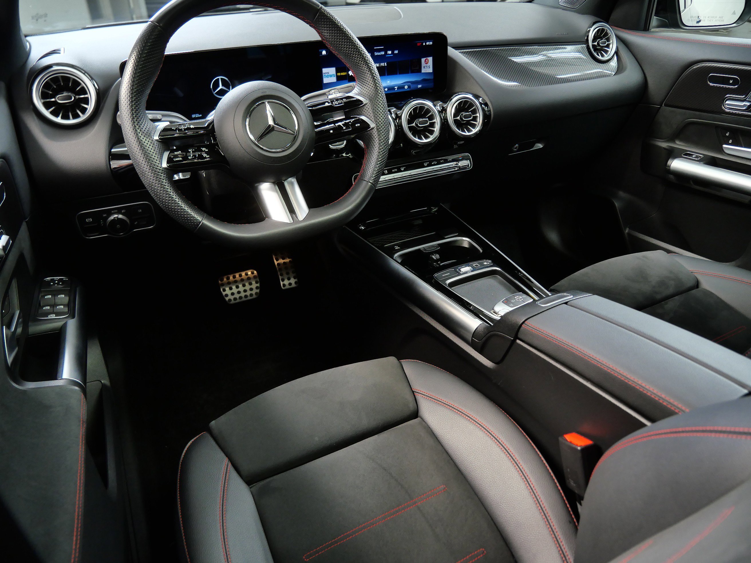 Certified 2025 Mercedes-Benz GLA GLA250 with VIN W1N4N4HB2SJ706795 for sale in Minnetonka, Minnesota