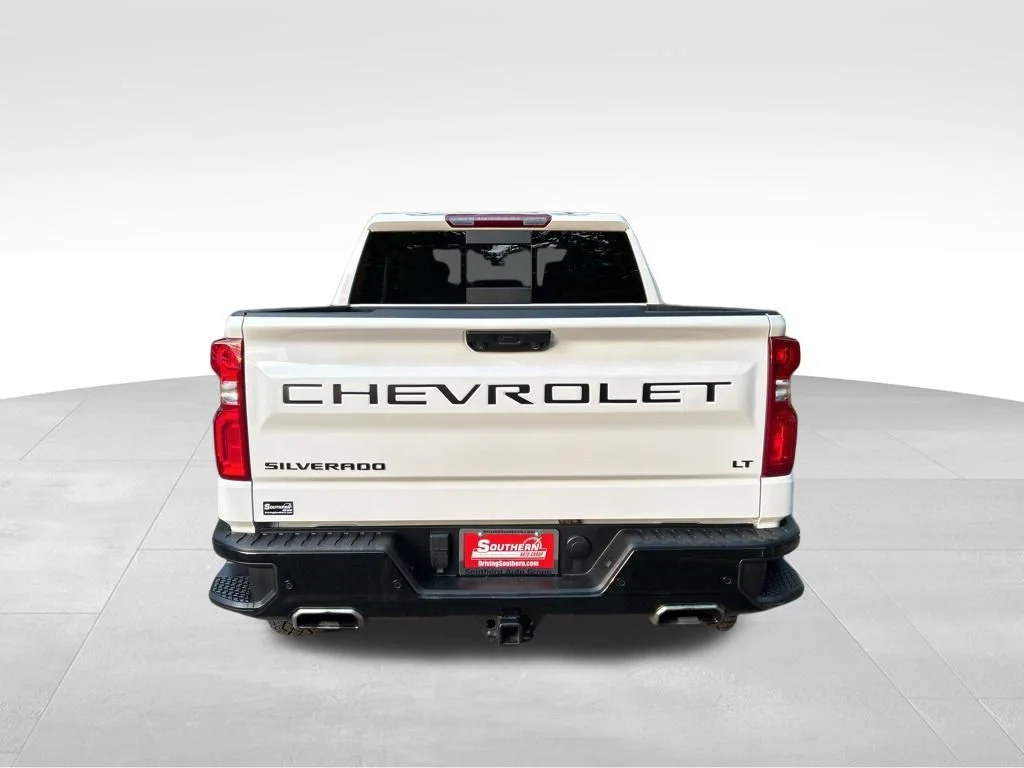 Used 2024 White Chevrolet LT Trail Boss image 4