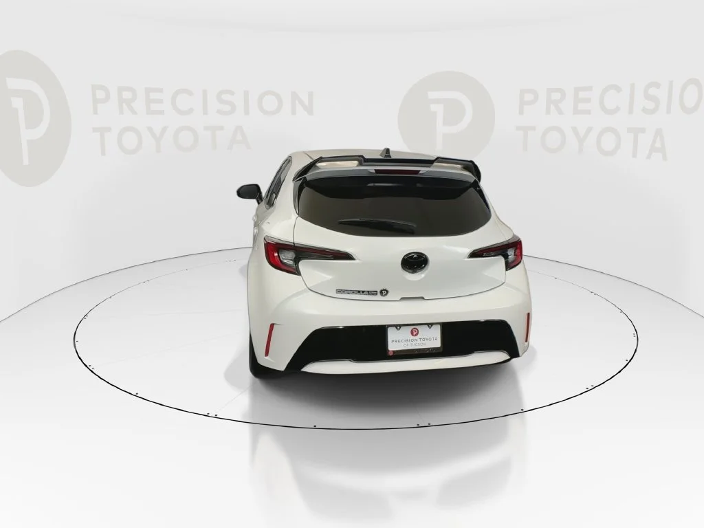 Used 2026 Ice Cap Toyota SE image 17